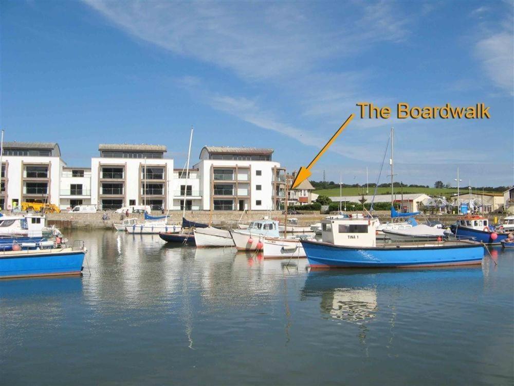 The Boardwalk Villa West Bay Exterior foto