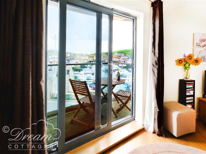 The Boardwalk Villa West Bay Exterior foto
